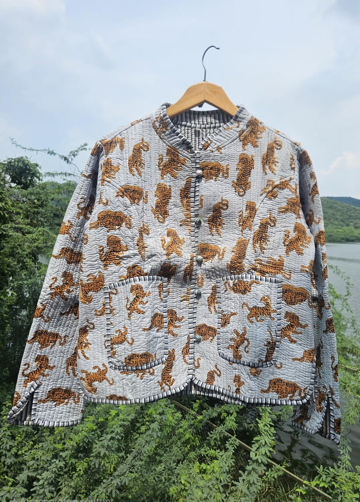 Trelzo Women's Reversible Quilted Cotton Jacket , Tiger Print Two-Sided Layering Jacket
