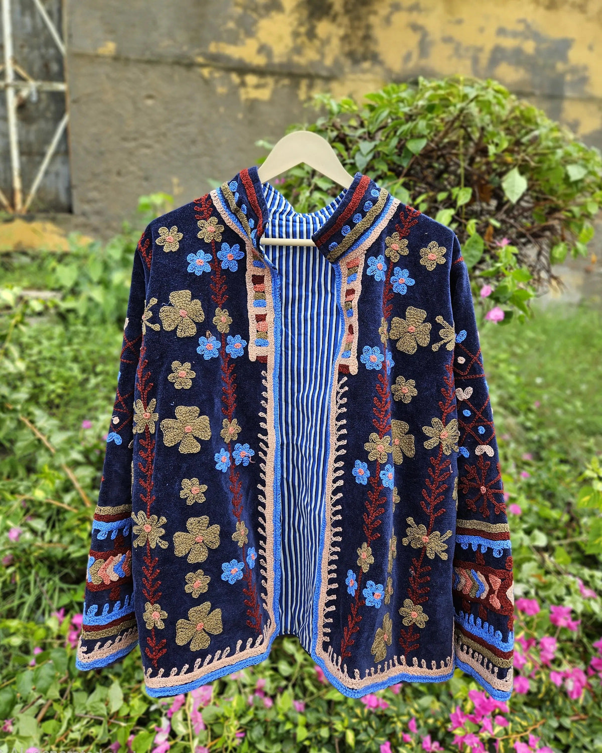 Trelzo Women's Velvet Suzani Jacket , Uzbek-Inspired Embroidered Long-Sleeve Outerwear
