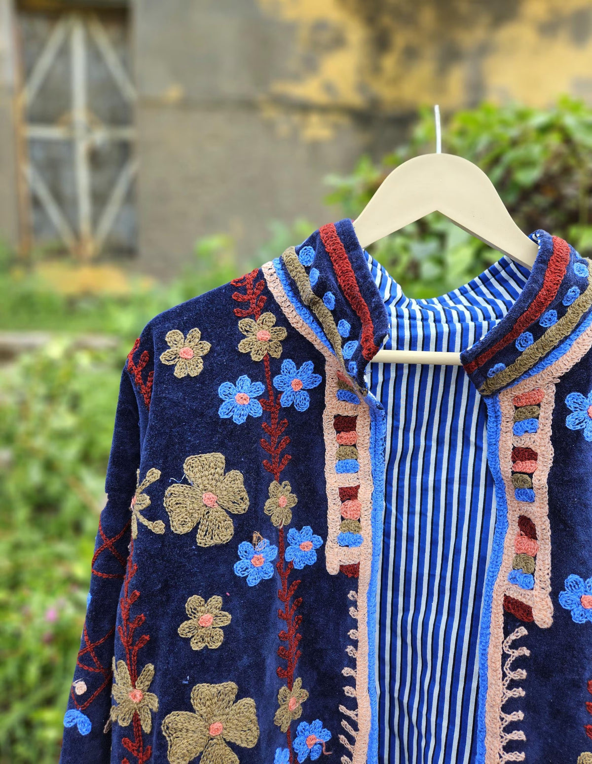 Trelzo Women's Velvet Suzani Jacket , Uzbek-Inspired Embroidered Long-Sleeve Outerwear